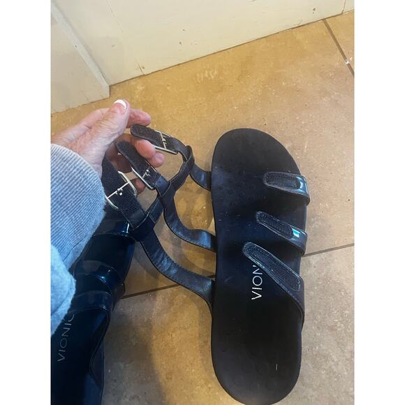 Vionic Misa Slide Sandal Women 9 Patent Leather Comfort Orthotic Silver Buckle - Picture 7 of 8